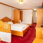 Otel Parkhotel An Der Therme Bad Krozingen