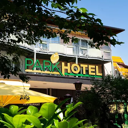 Parkhotel An Der Therme 호텔 바트크로찡엔