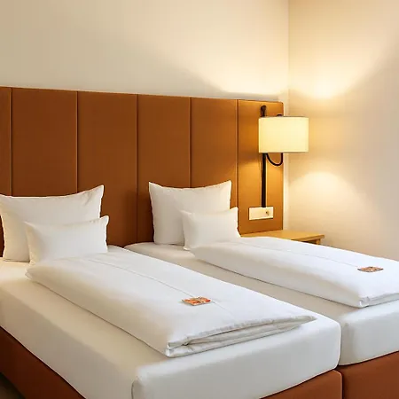 Hotel Parkhotel An Der Therme 4*