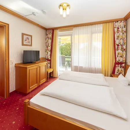 מלון Parkhotel An Der Therme