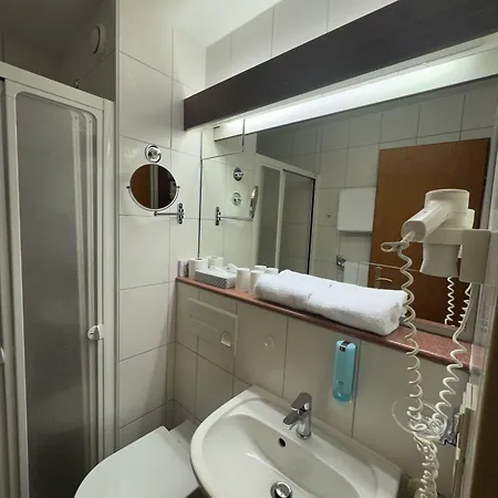 호텔 Parkhotel An Der Therme 바트크로찡엔